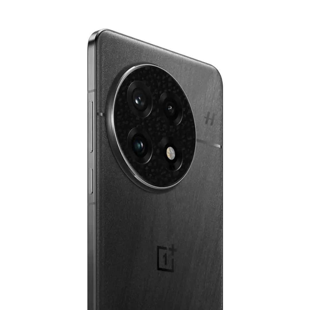 Preload Camera / Black Leather