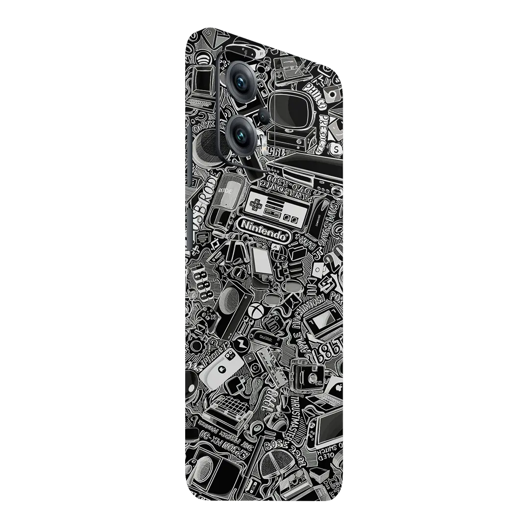 Preload Full Back / Tech Camo Dark
