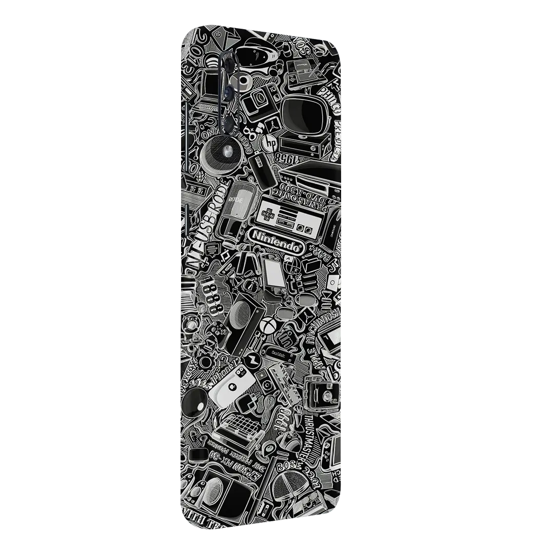 Preload Full Back / Tech Camo Dark