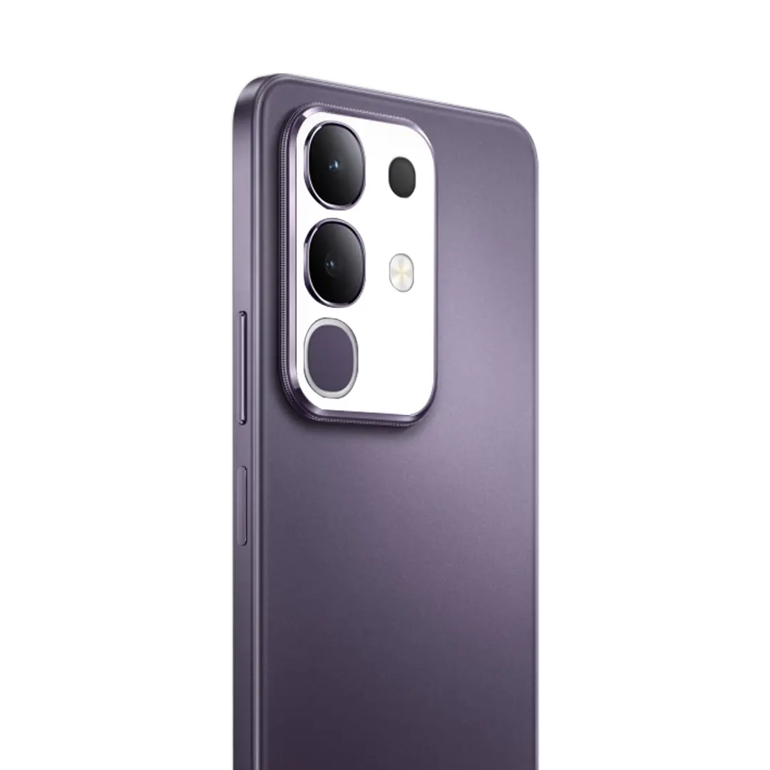 Preload Camera / White Matte